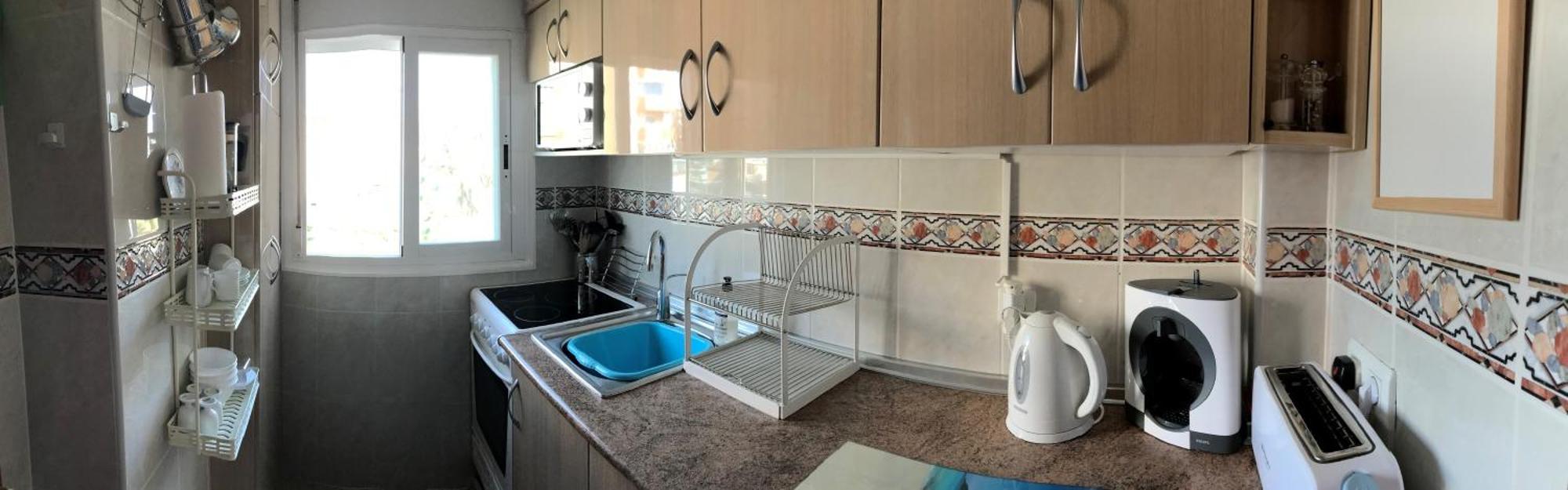 Spacious 1 Bedroom Apartment, Beach Front, Torrox Costa 외부 사진