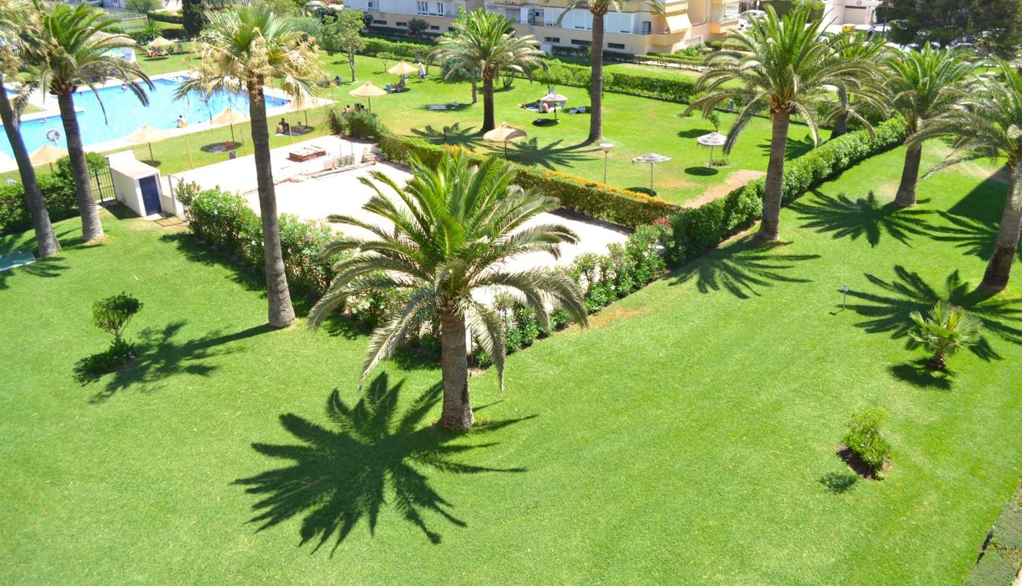 Spacious 1 Bedroom Apartment, Beach Front, Torrox Costa 외부 사진